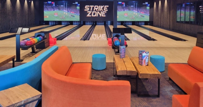 Banquette bowling Strike Zone, Lexy (54)