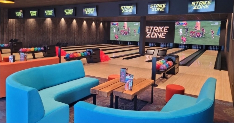 Banquette bowling Strike Zone, Lexy (54)