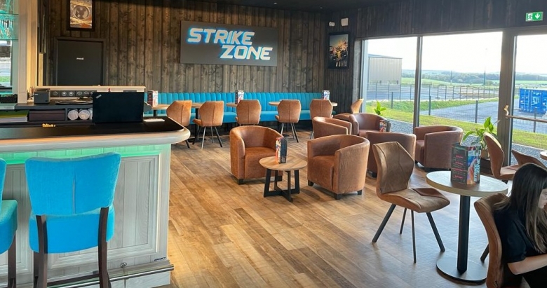 Banquette de bar Strike Zone, Lexy (54)