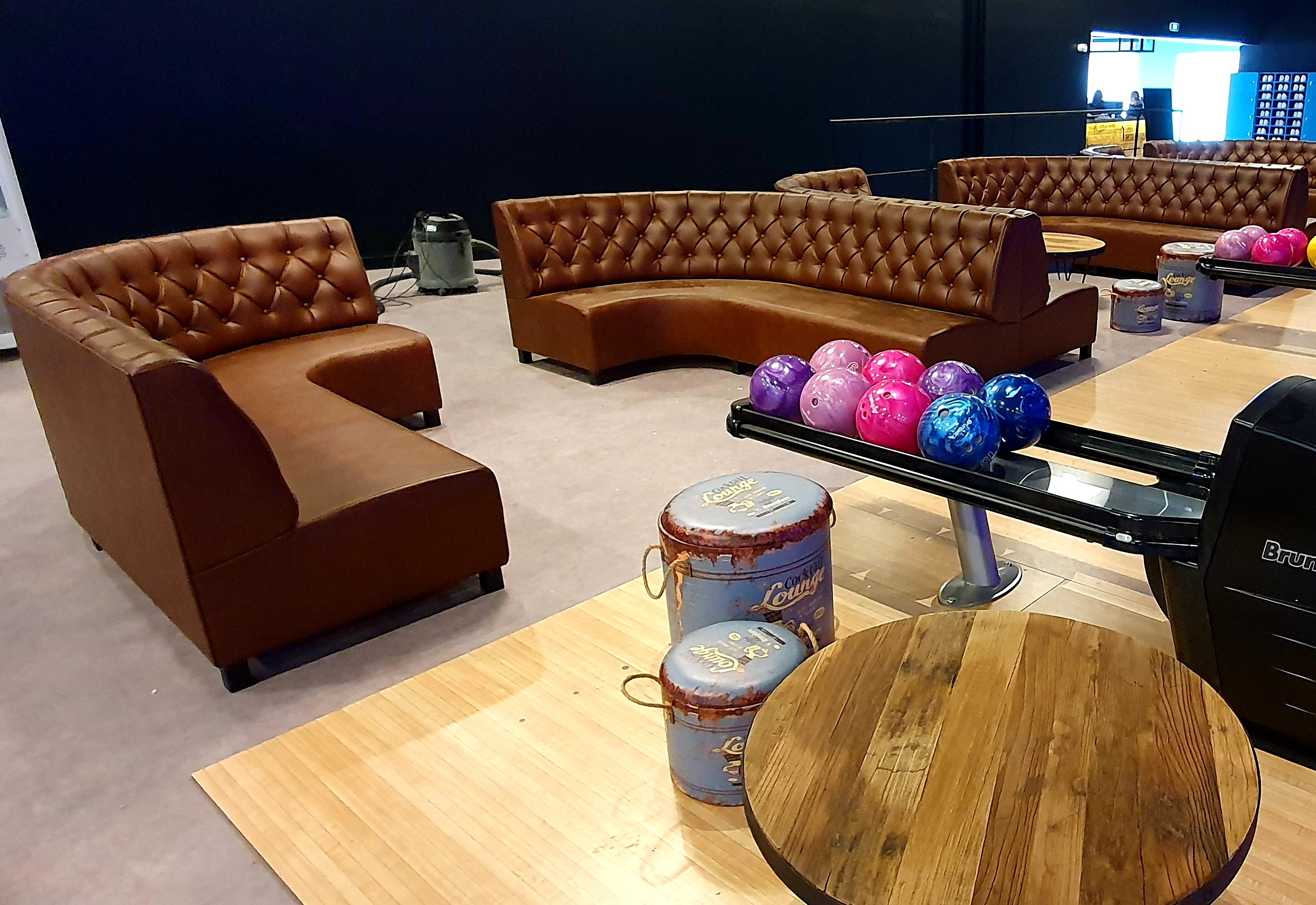 Bowling by Exalto