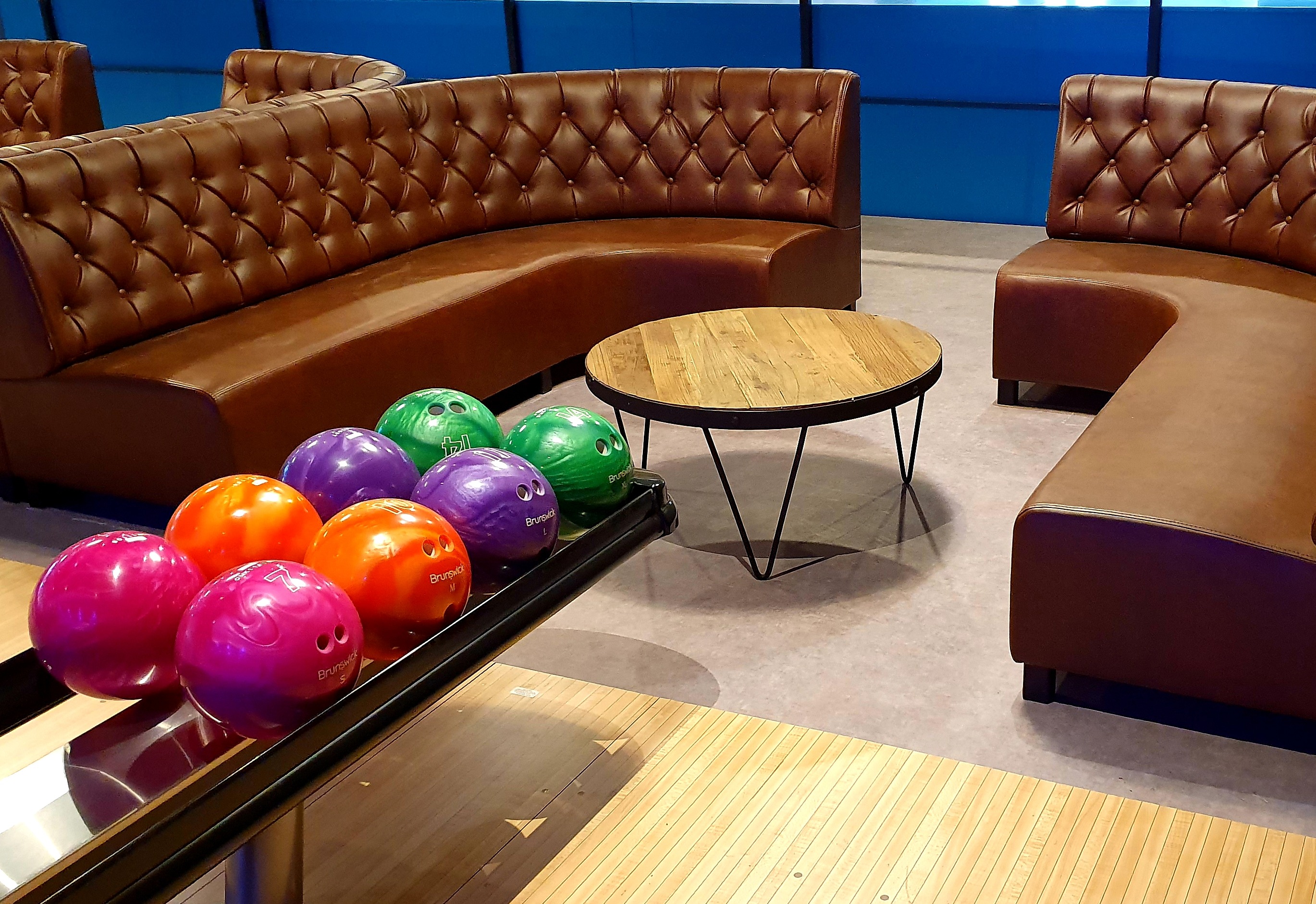 Bowling by Exalto